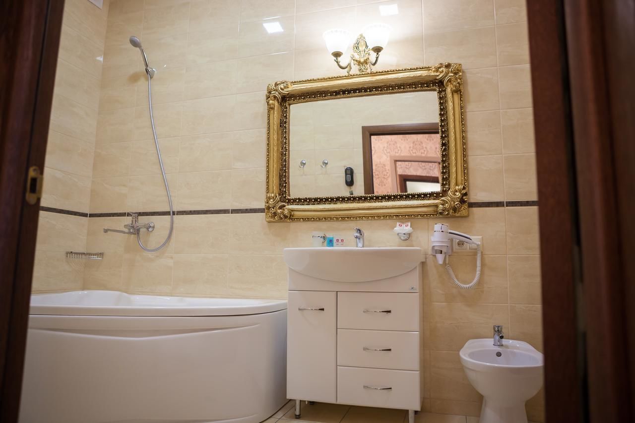 Отель Astoria Николаев