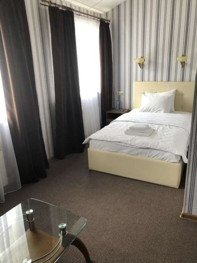 Отель Astoria Николаев-9